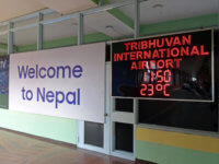 Zase doma – Nepál Kathmandu – u nás jsou zrovna teď koncem února teploty okolo -20 stupňů. Sláva opalovačka.
